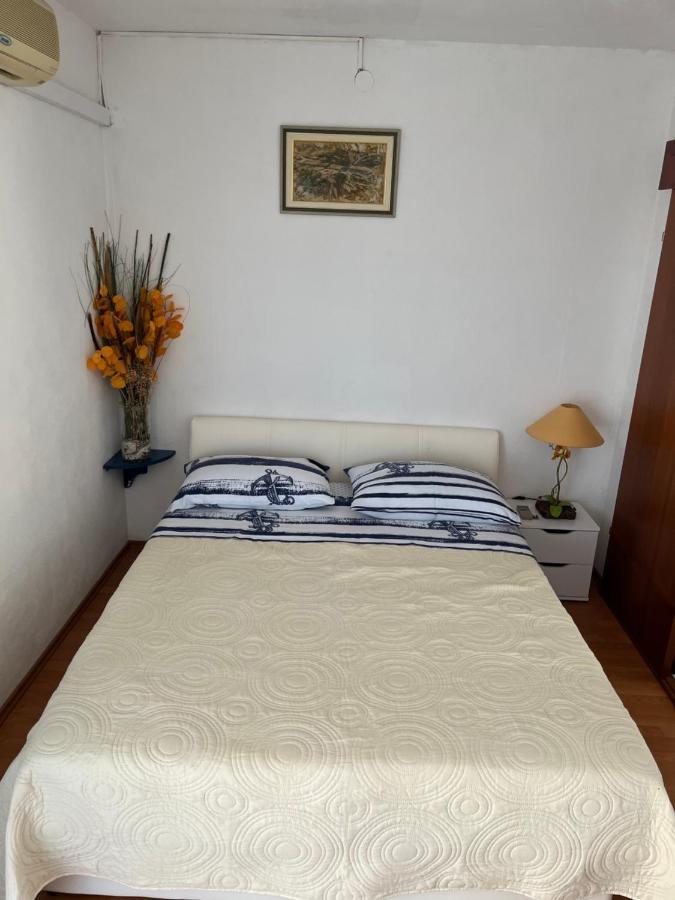 Apartments Despotović Vis Zewnętrze zdjęcie