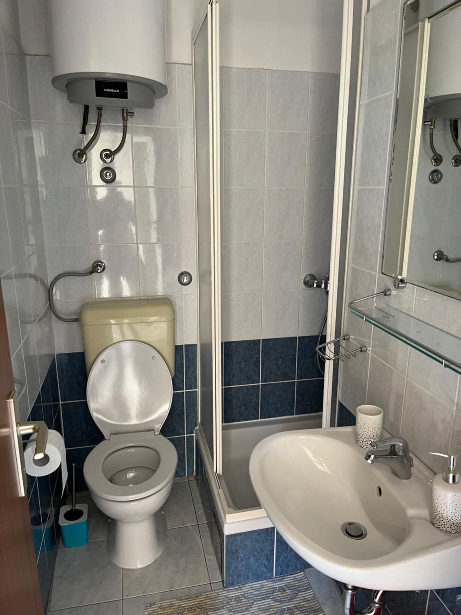 Apartments Despotović Vis Pokój zdjęcie
